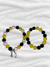 Load image into Gallery viewer, Beaded Baseball Bracelet Set
